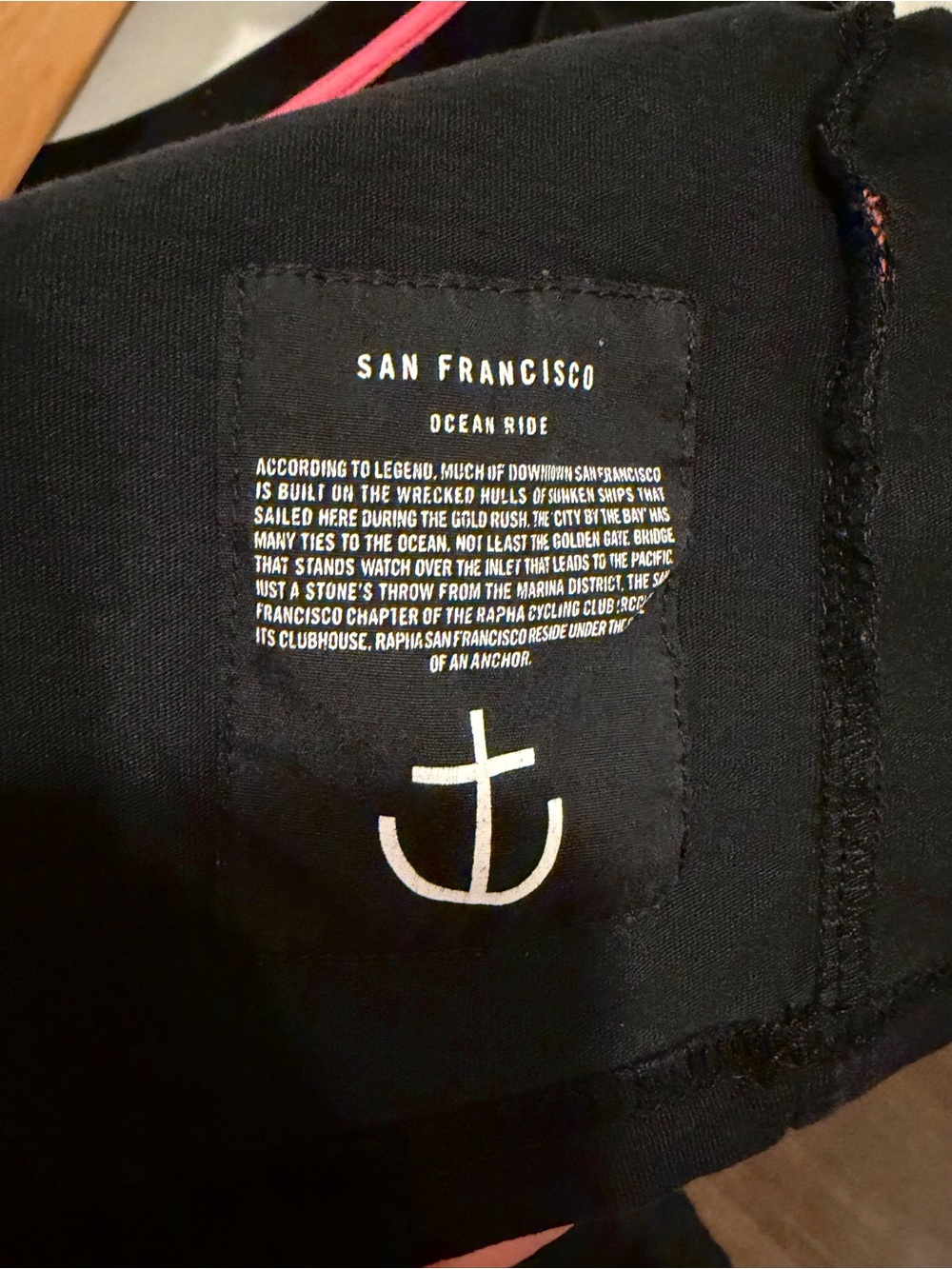 Rapha Black Crewneck exclusive tee San Francisco - Picture 8 of 8